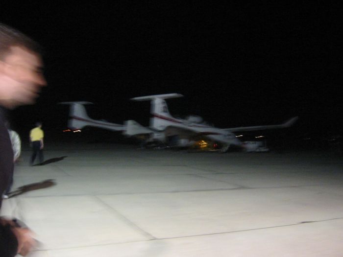 Blury shot of White Knight / SpaceShipOne at around 5:15am