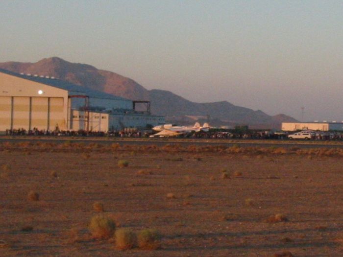 SpaceShipOne / White Knight taxiing down the runway