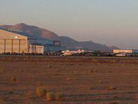 SpaceShipOne / White Knight taxiing down the runway